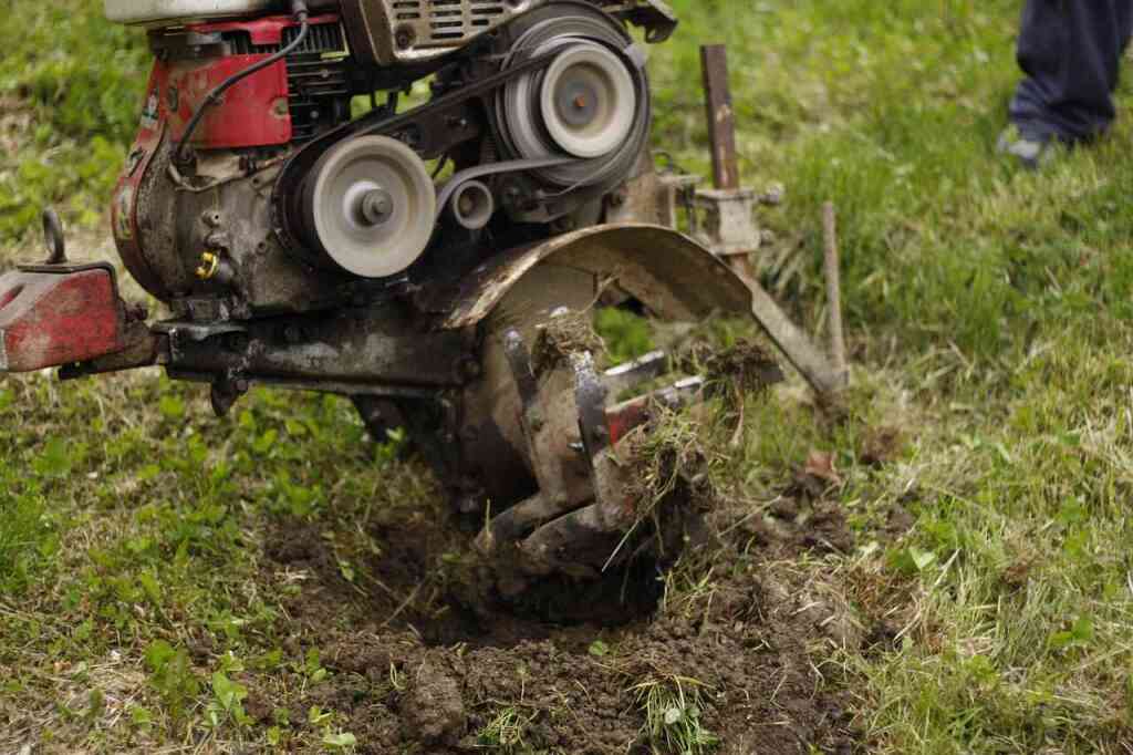 Guida all'Acquisto di una Motozappa. Come scegliere il miglior motocoltivatore per il tuo  orto